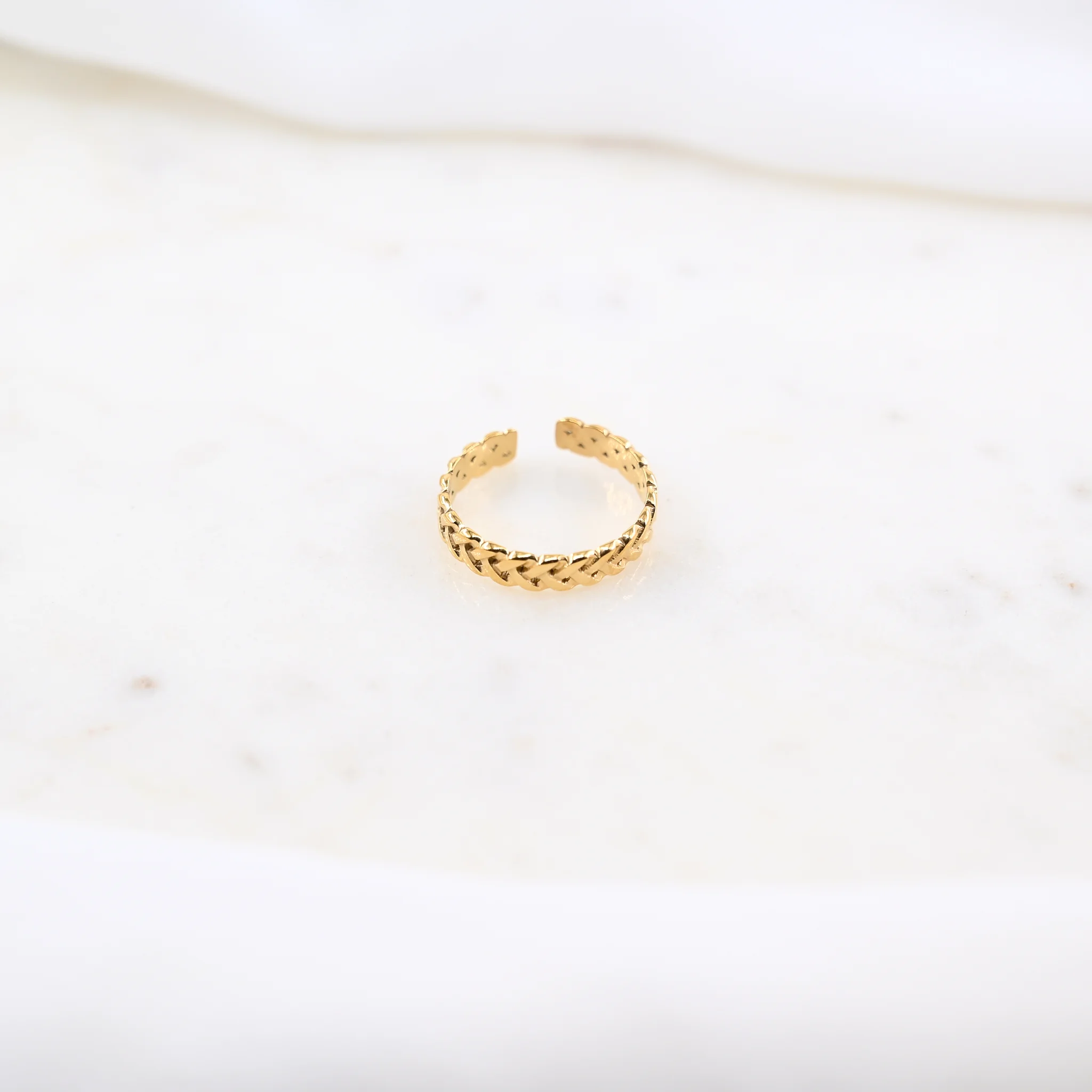 Ring met geweven effect